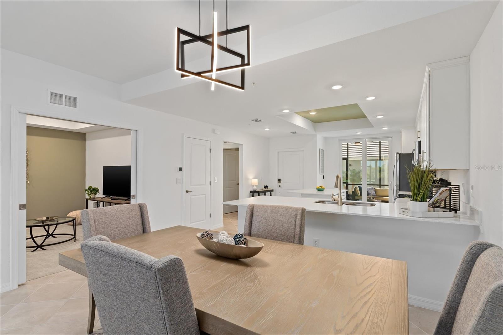 WELLEN PARK GOLF & COUNTRY CLUB - Residential