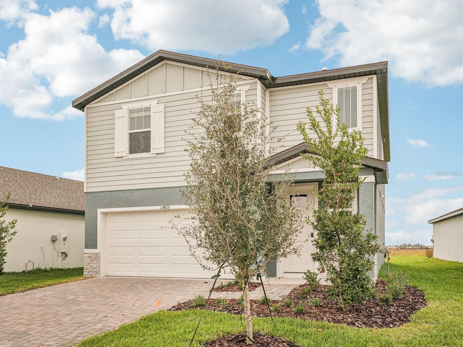 13423 SHELLMORE AVENUE