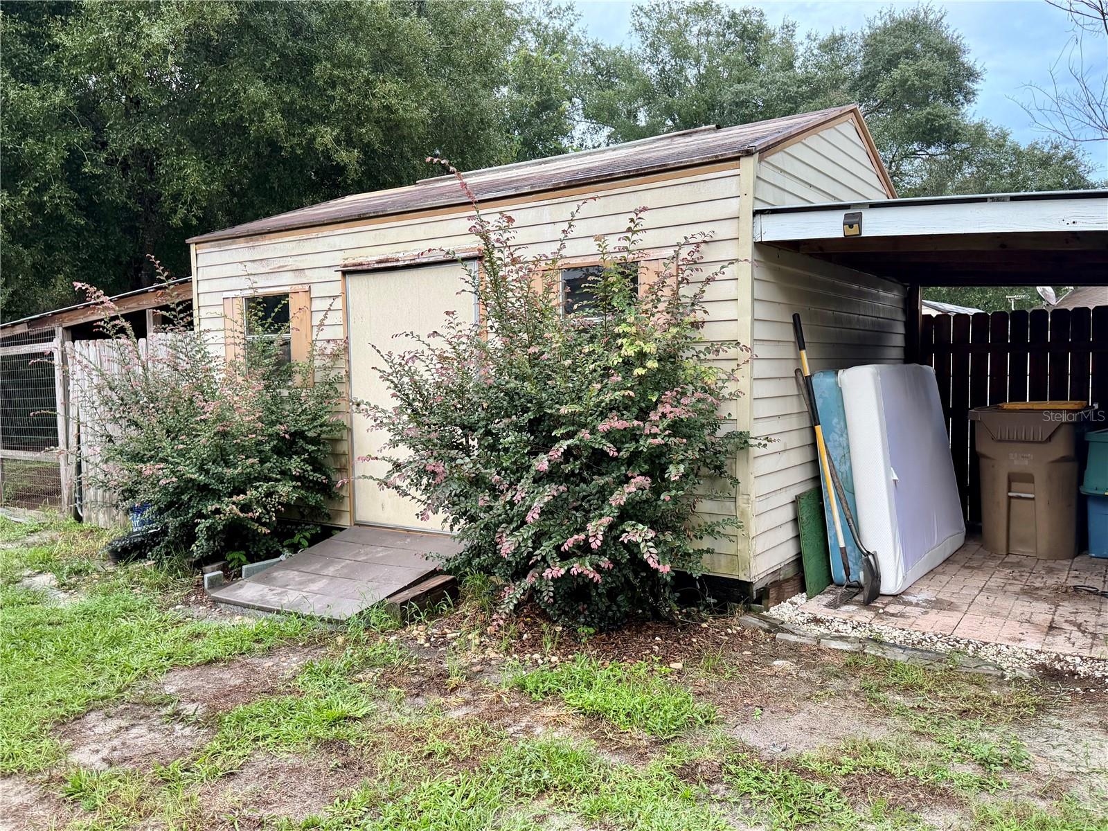 43822 STERLING ROAD