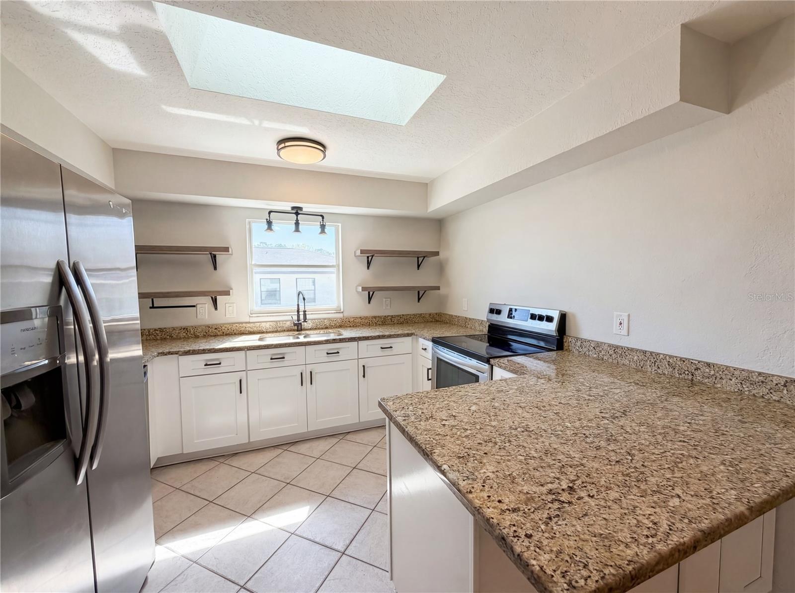 KINGSLAND COUNTRY ESTATE - Residential