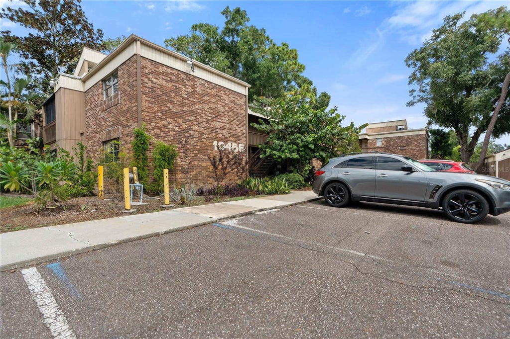 Photo of 10455 Carrollbrook Court #114, Tampa, FL 33618 (MLS # W7889772)