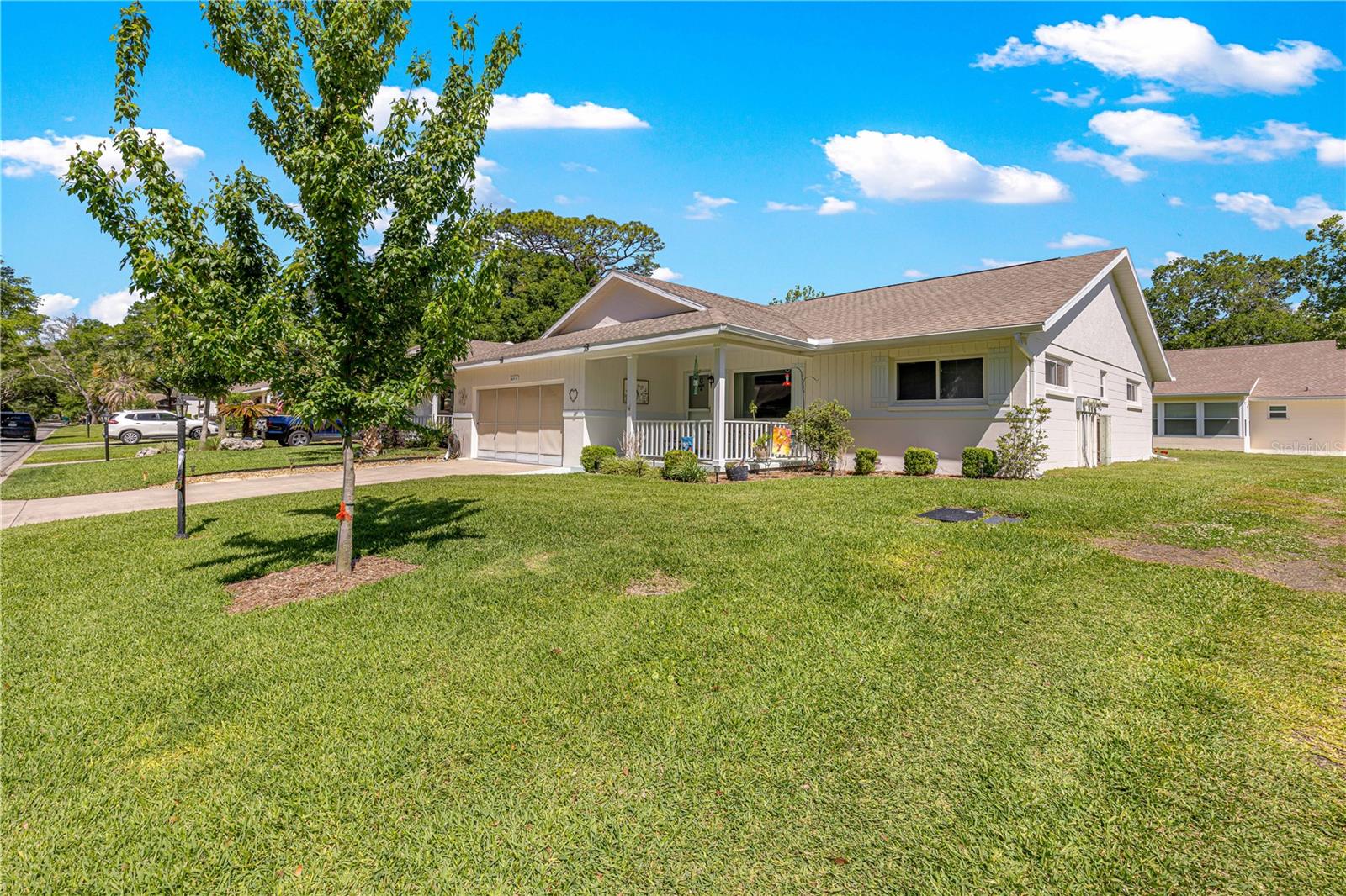 ON TOP OF THE WORLD - Residential