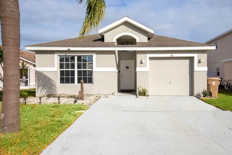 111 WINDY DUNE COURT KISSIMMEE FL 34743