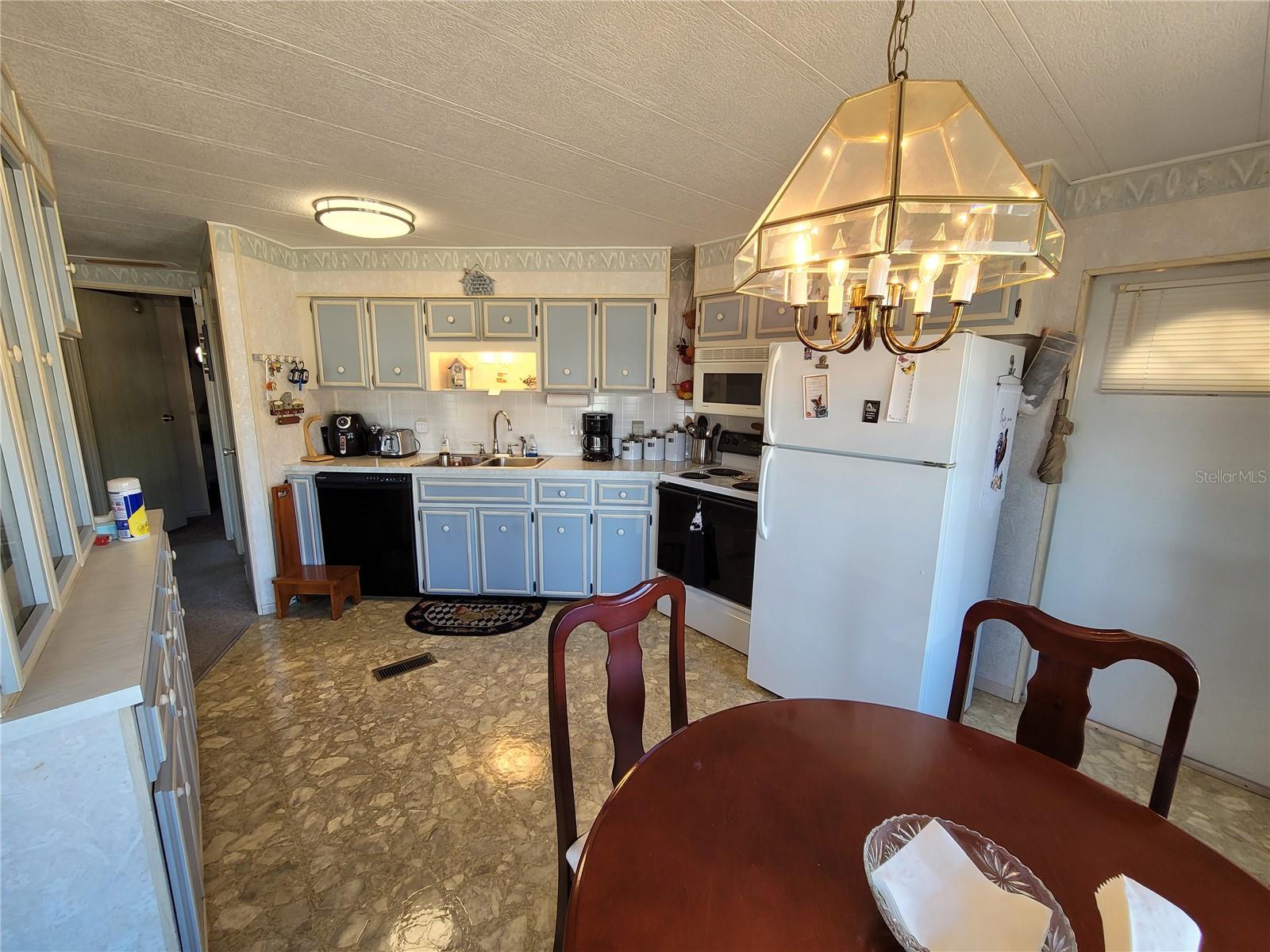 GEM ESTATES - Residential