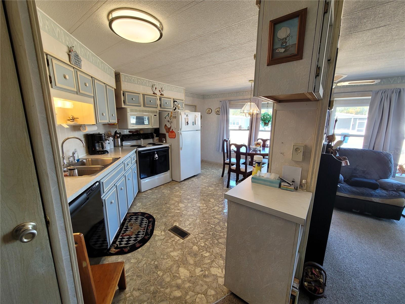 GEM ESTATES - Residential