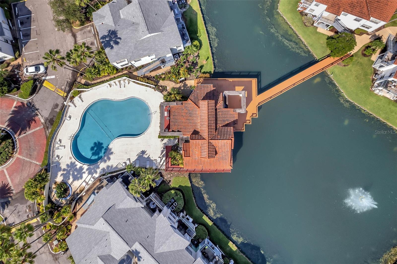 DOCKSIDE CONDO - Residential