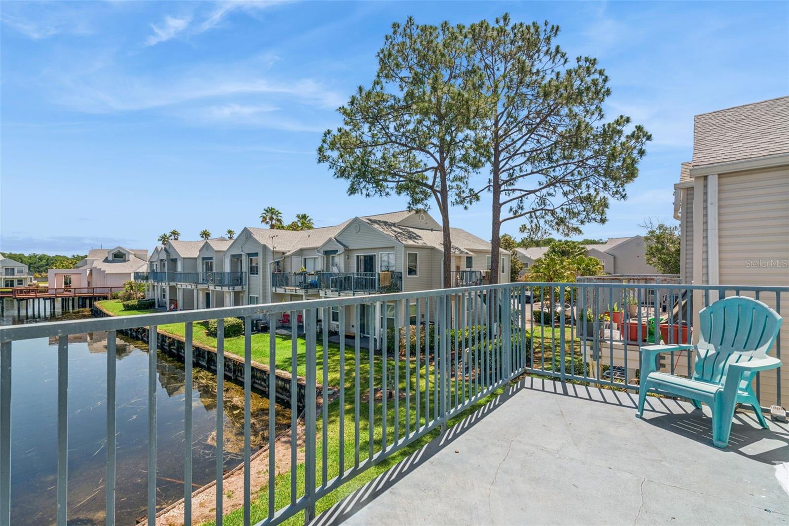 DOCKSIDE CONDO - Residential