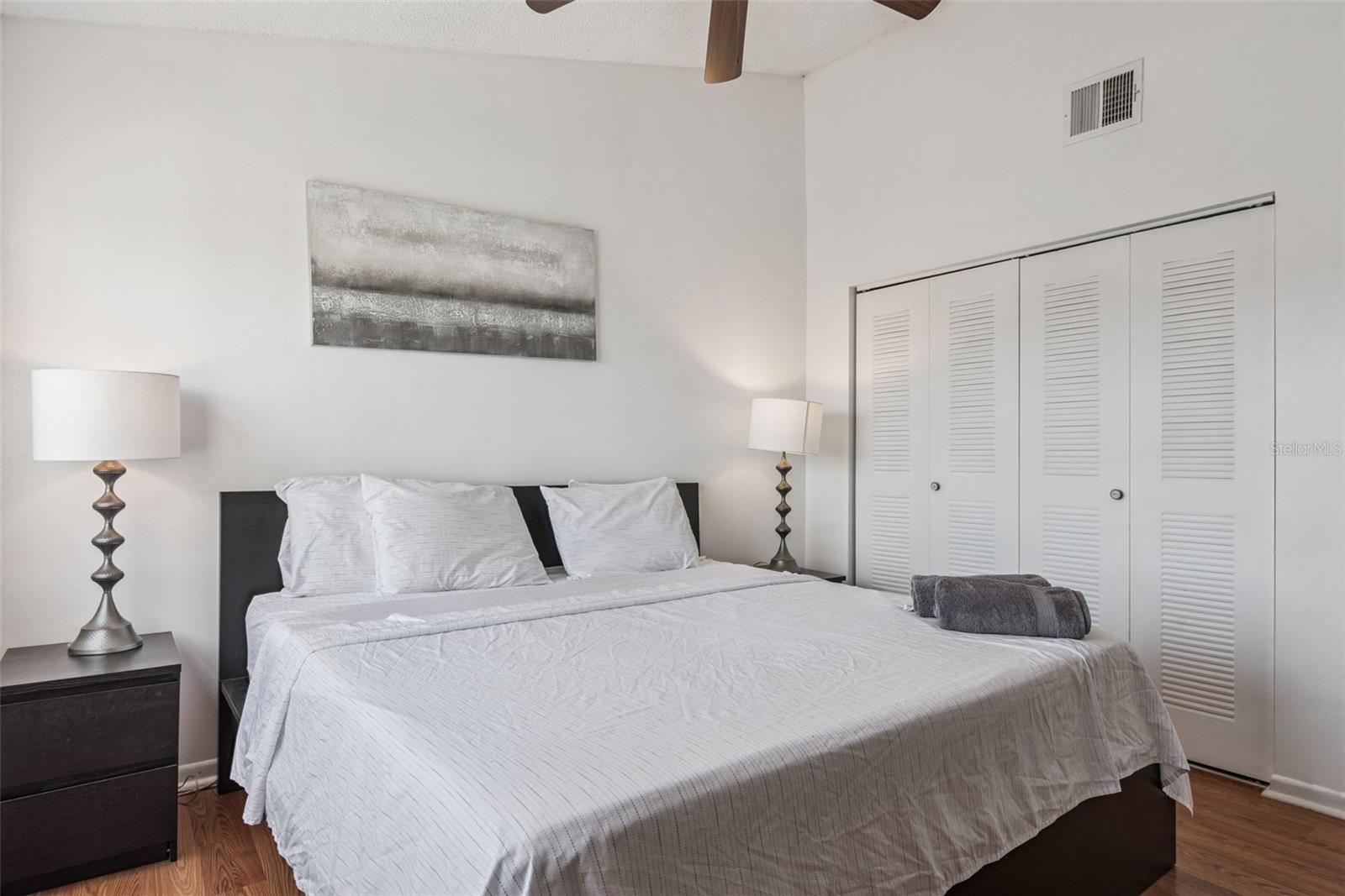 DOCKSIDE CONDO - Residential