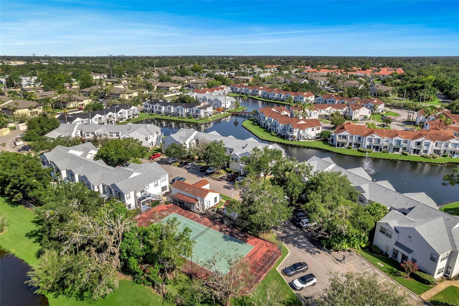 DOCKSIDE CONDO - Residential