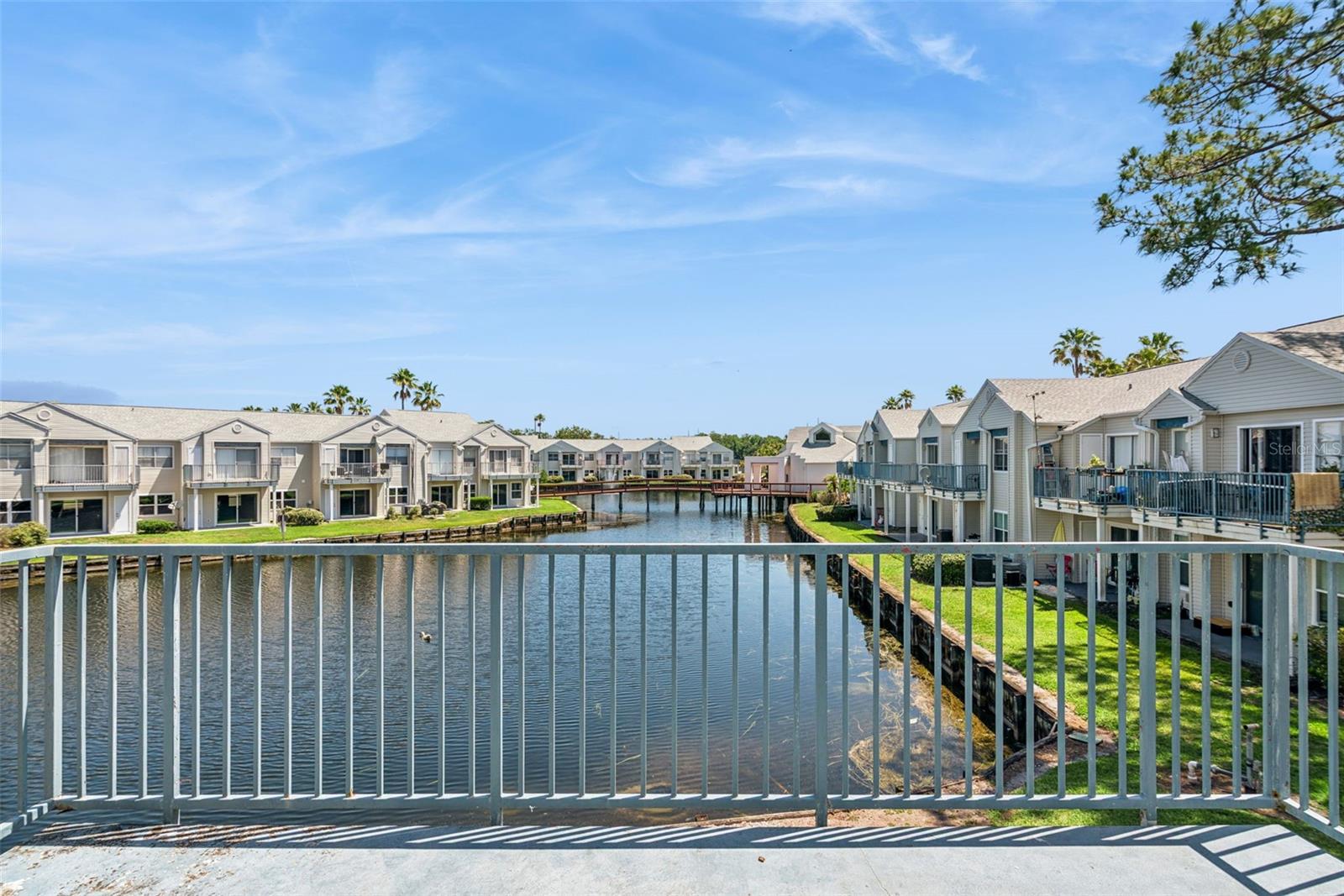 2564 WOODGATE BOULEVARD 204