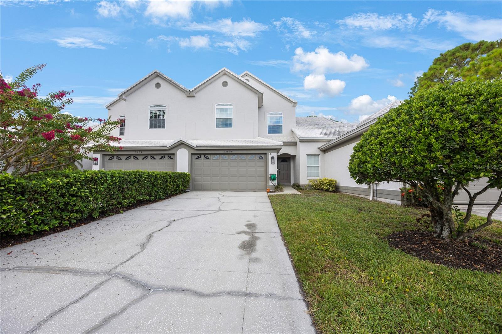 13606 EAGLES WALK DRIVE