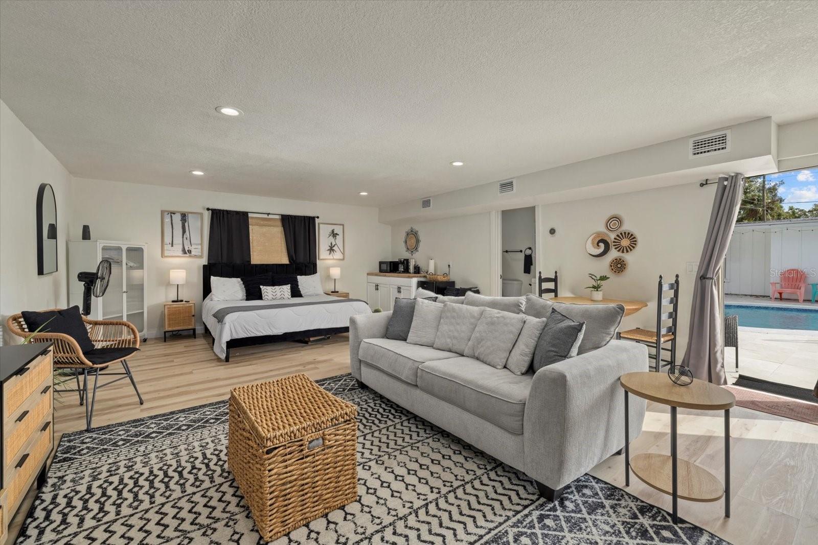 LONG MEADOW - Residential Income