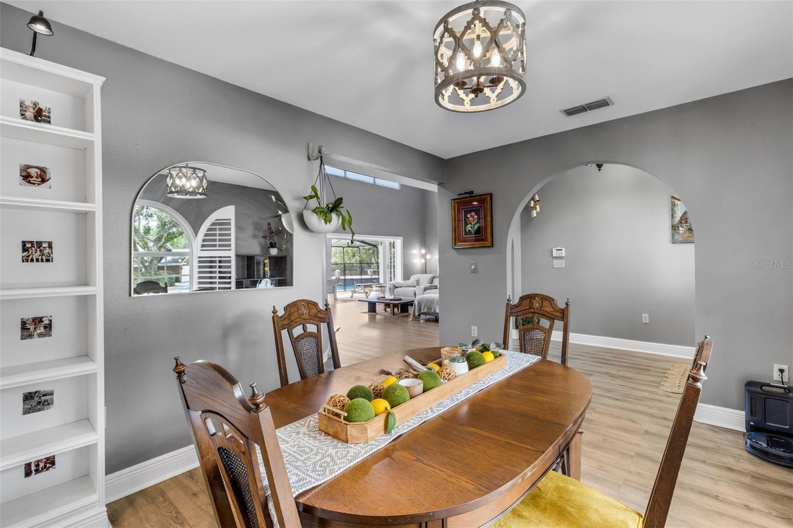 6054 CRICKET DRIVE