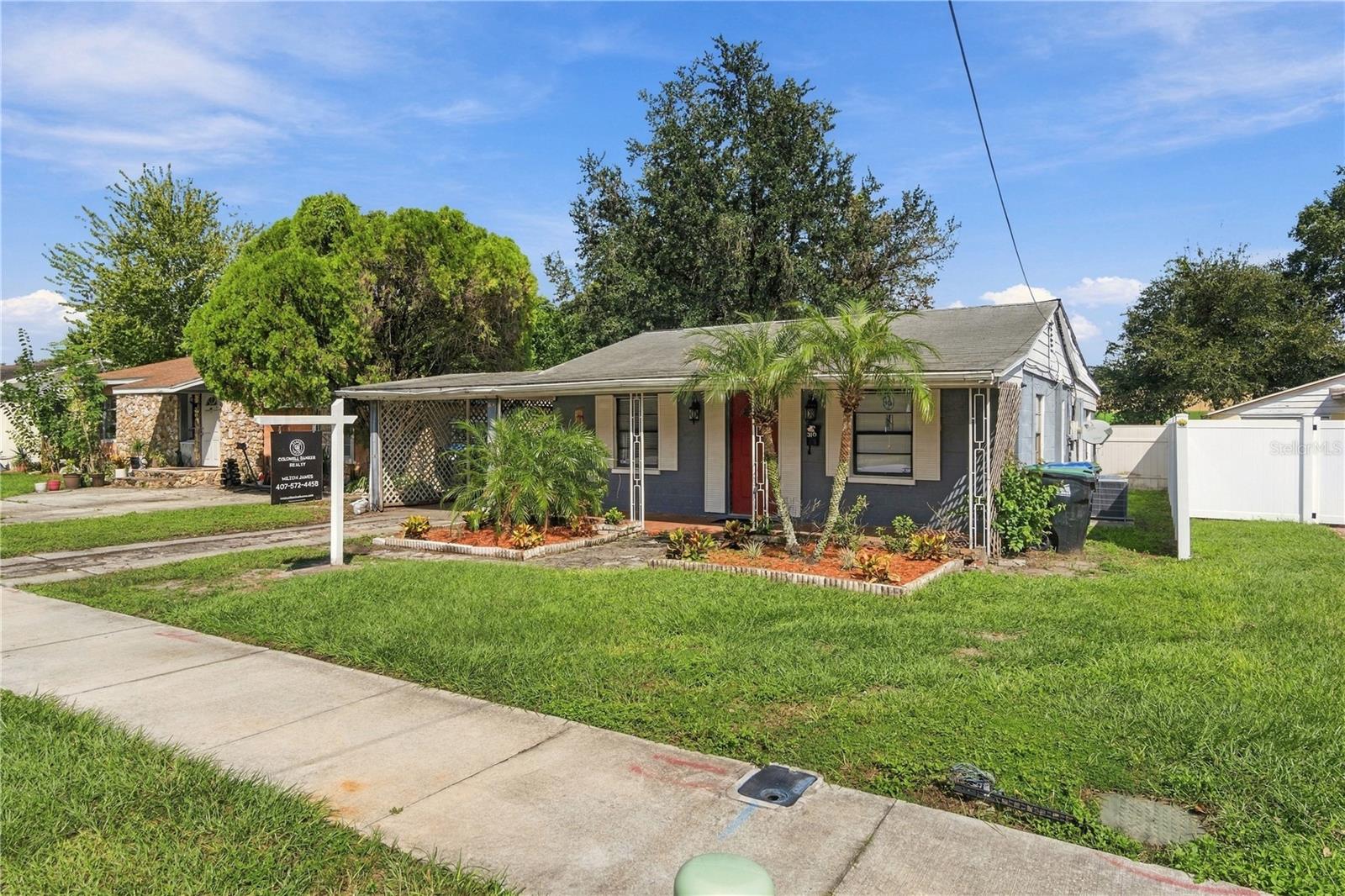 Casas a venda 2 - Jen Dantas 310 GRANADA DRIVE