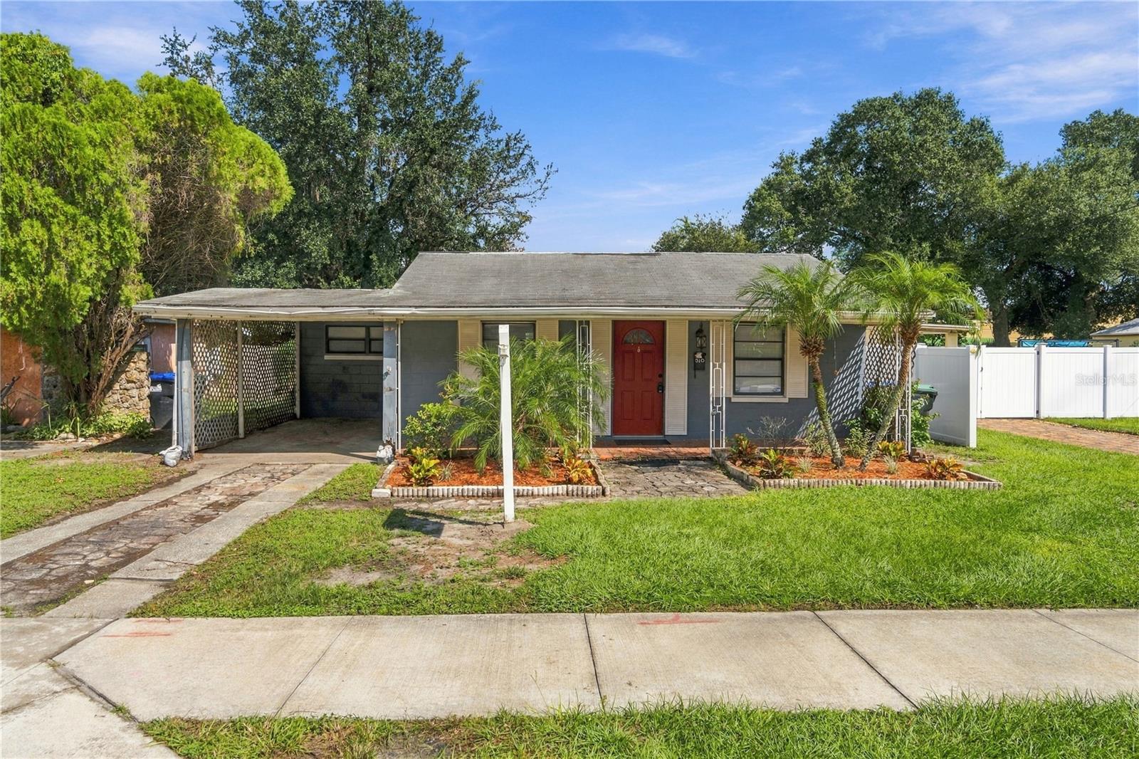 Casas a venda 1 - Jen Dantas 310 GRANADA DRIVE