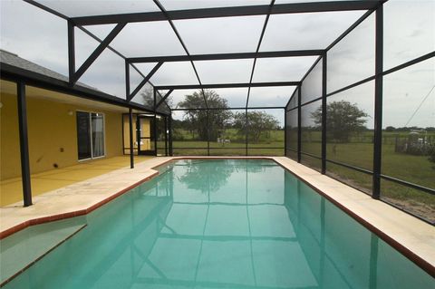 Tiny photo for 3710 Smith Road, Groveland, FL 34736 (MLS # G5100398)