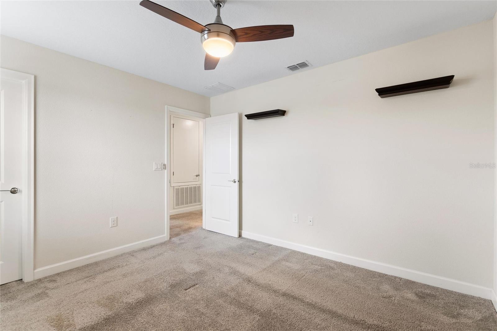 STONEYBROOK SOUTH NORTH PRCL PH 1 - Residential Lease