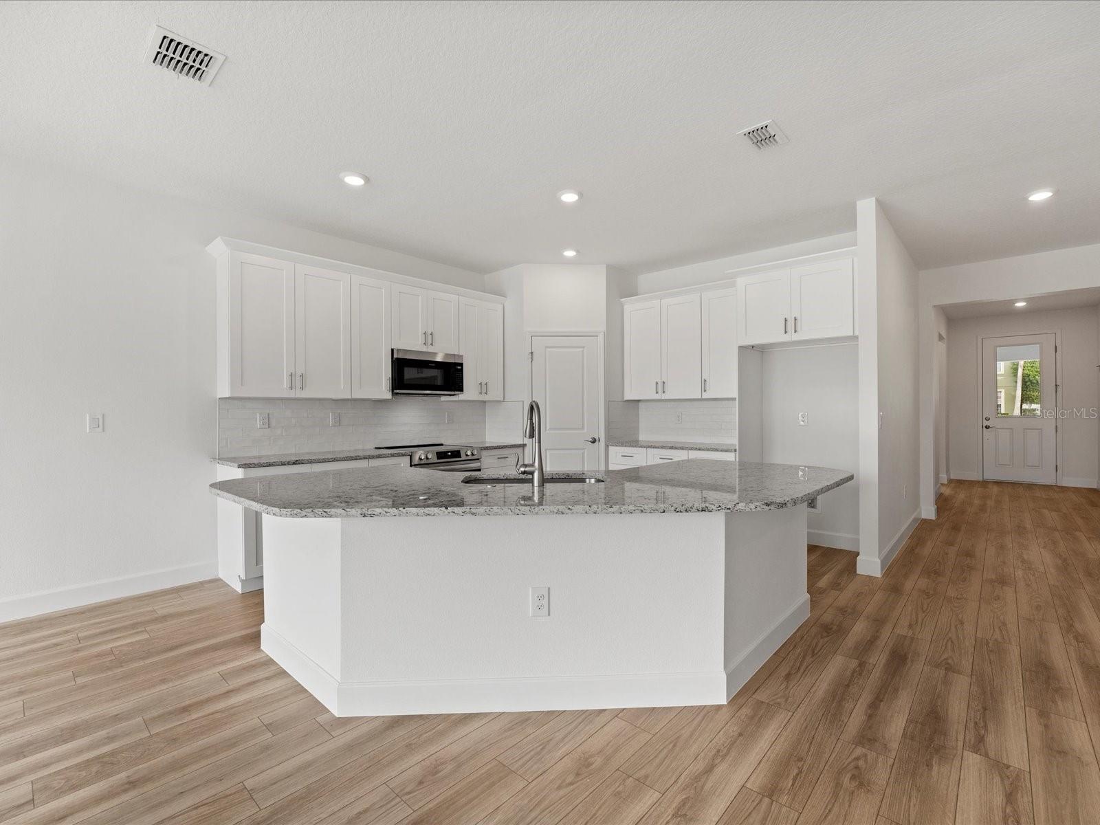 KAYS LANDING - Residential