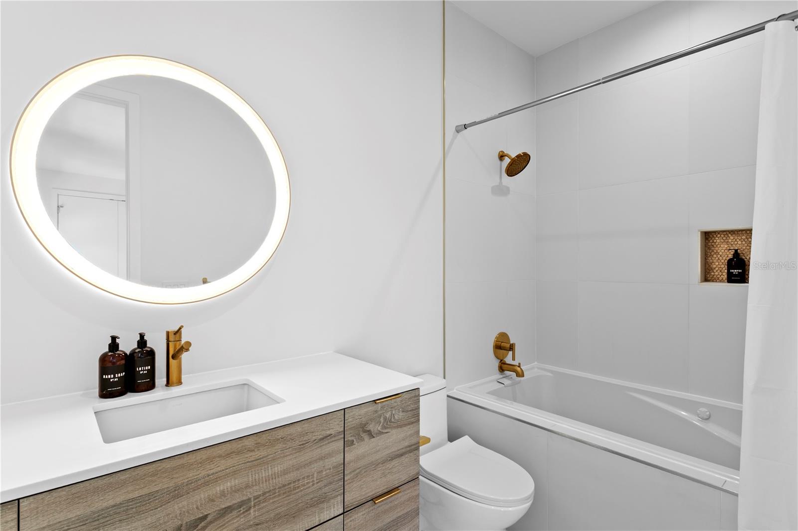 GRANADA TERRACE ADD - Residential