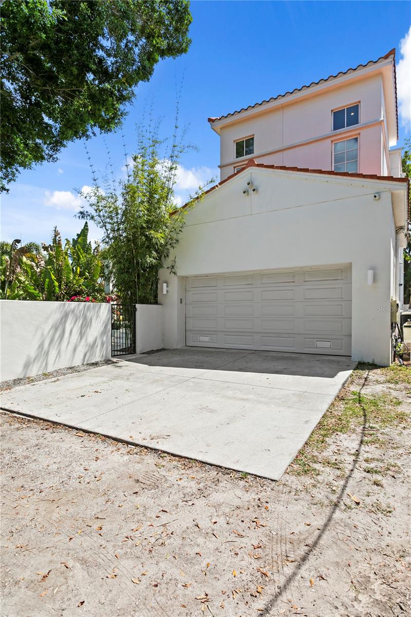 GRANADA TERRACE ADD - Residential