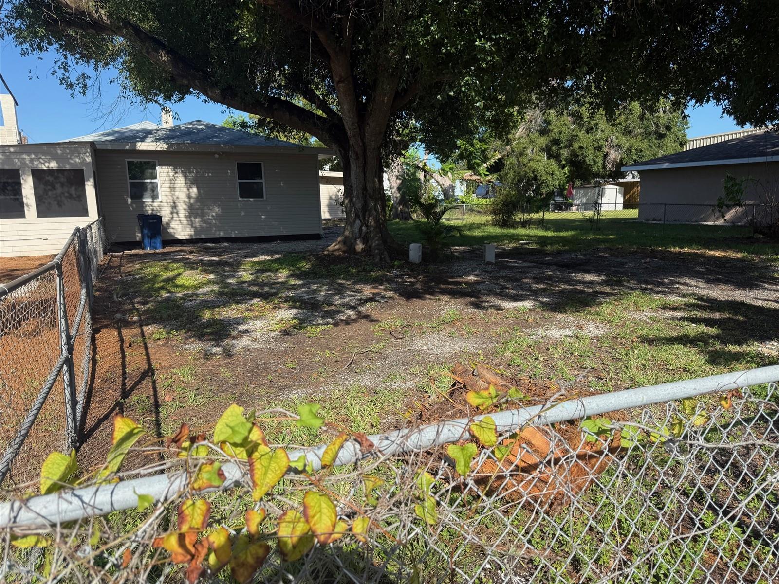 SOUTHLAND TERRACE - Residential Lease