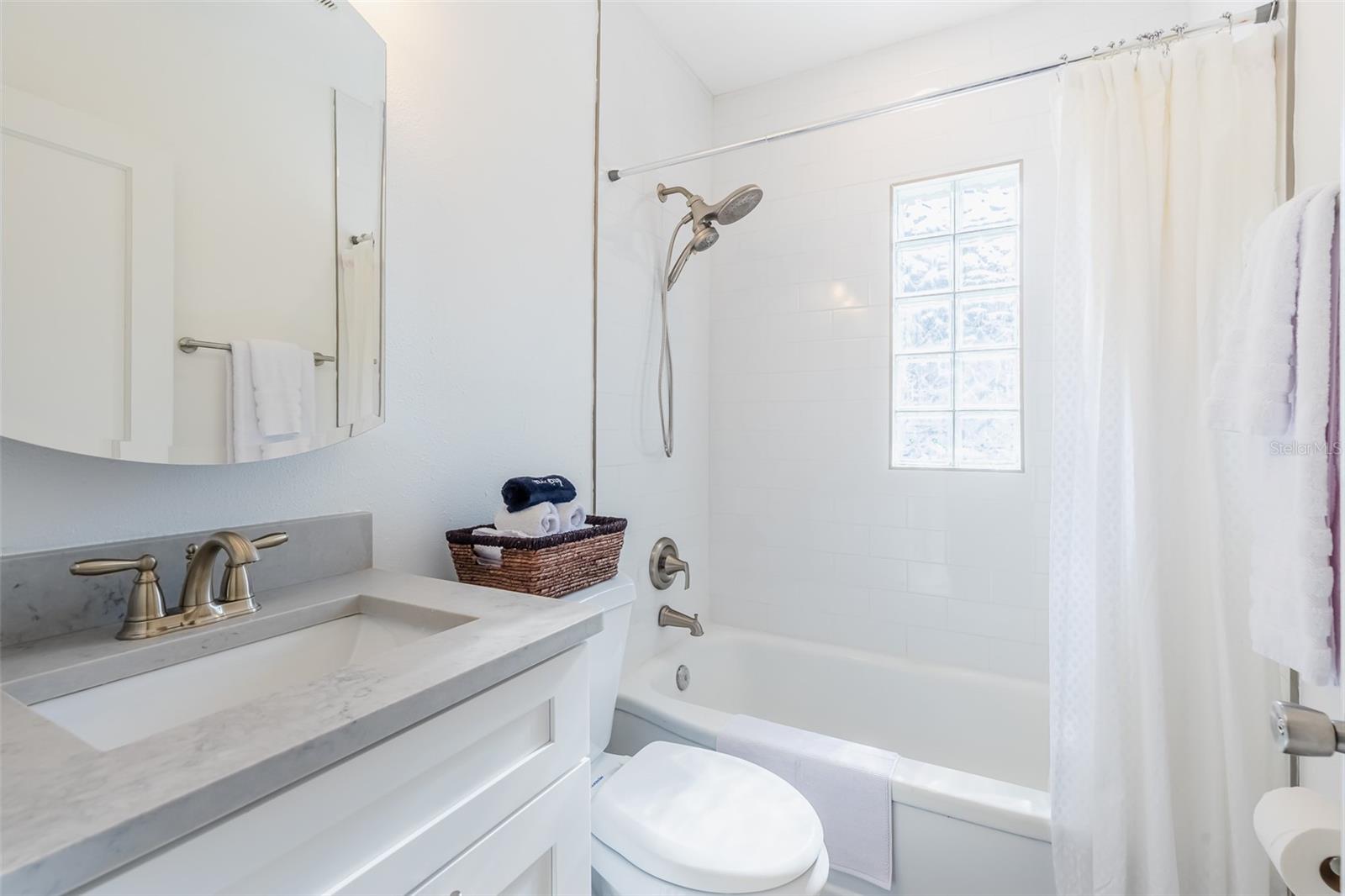 SOUTHLAND ADD - Land