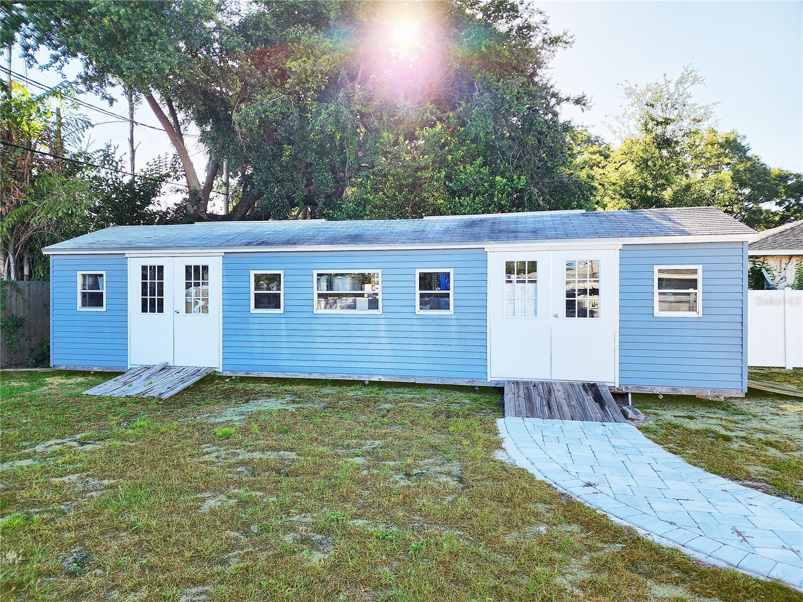 SOUTHLAND ADD - Land