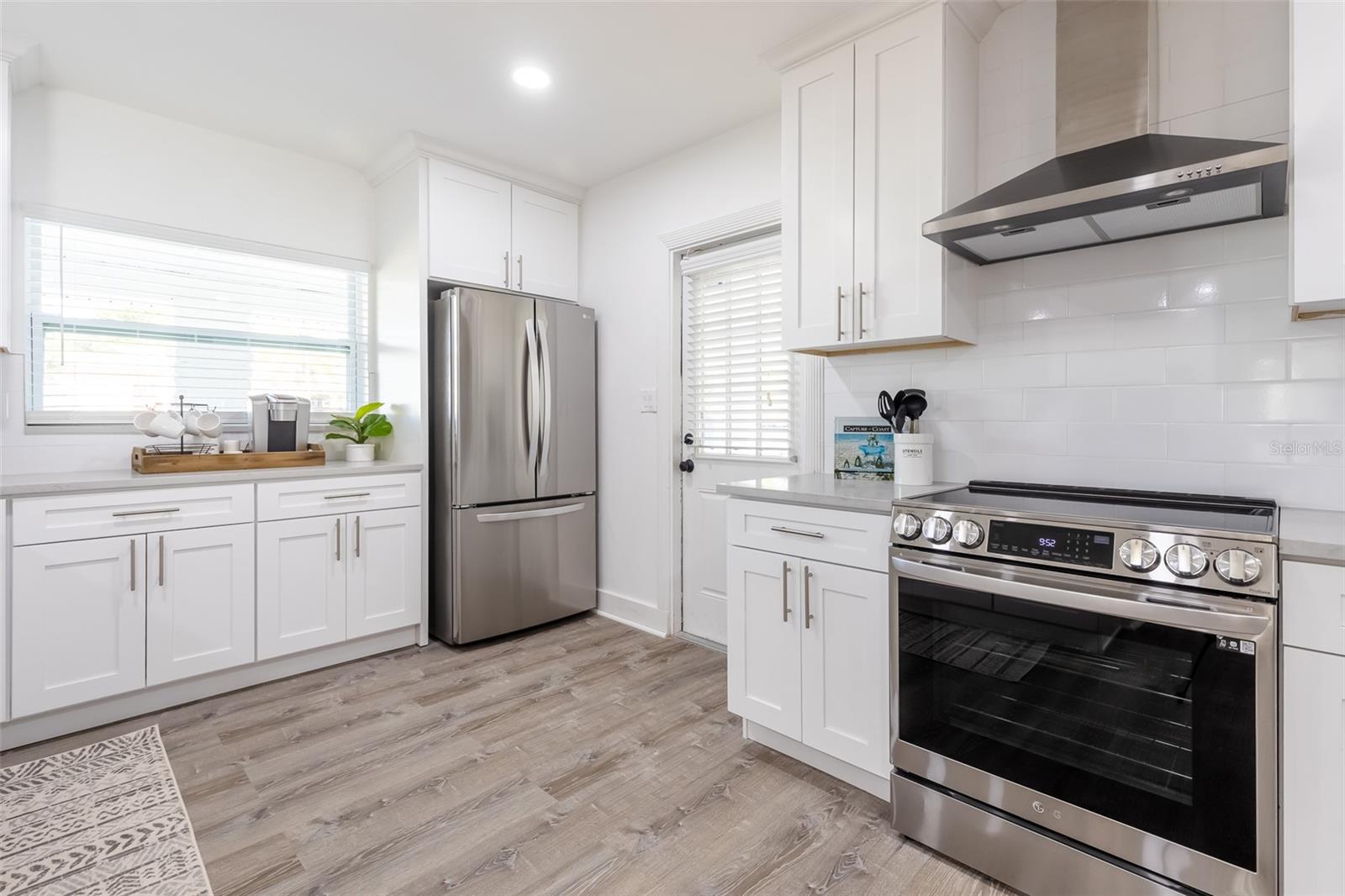 SOUTHLAND ADD - Land