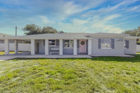 1712 S CLARK AVENUE TAMPA FL 33629