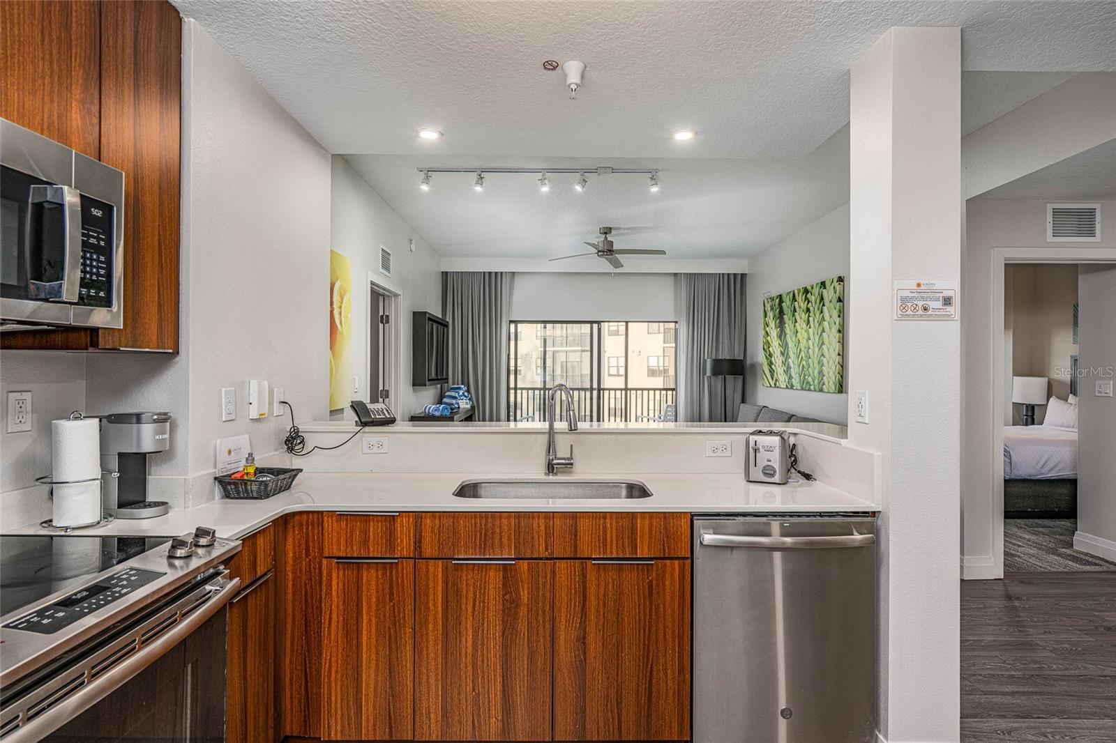 GROVE RESIDENCE & SPA HOTEL CONDO II - Residential