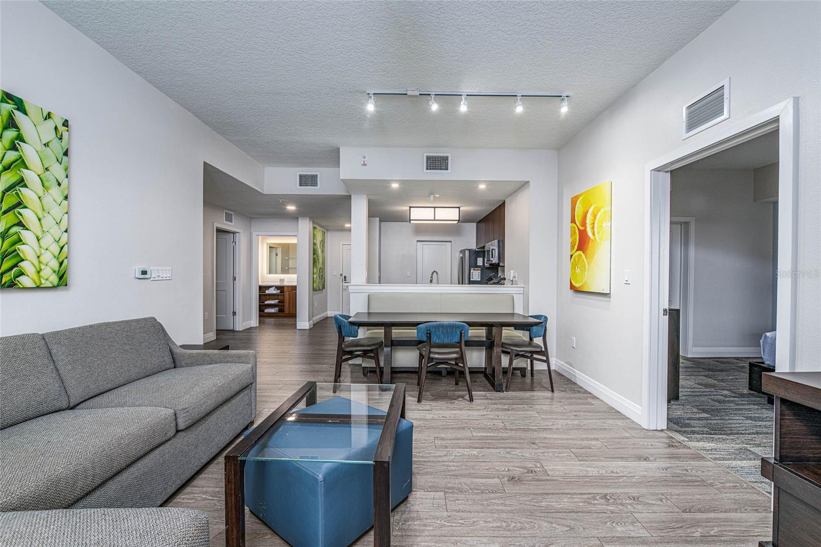 GROVE RESIDENCE & SPA HOTEL CONDO II - Residential