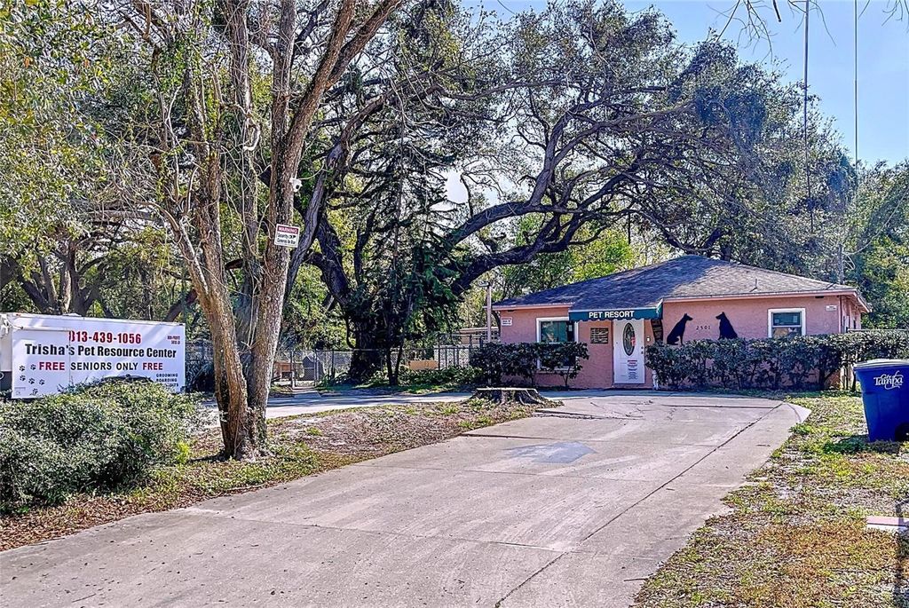 Photo of 2501 E Diana Street, Tampa, FL 33610 (MLS # TB8348858)