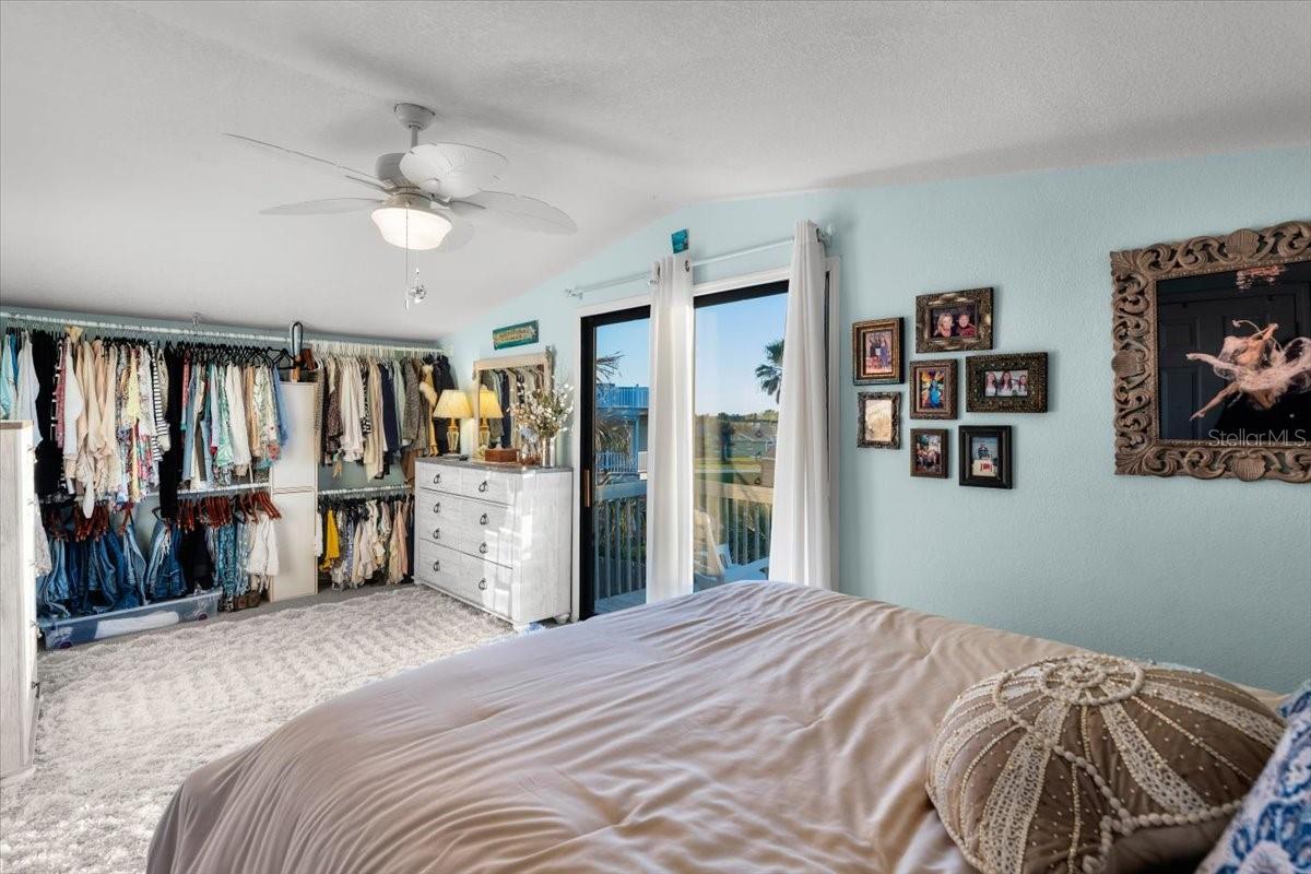 ORMOND BEACH PLAZA - Residential