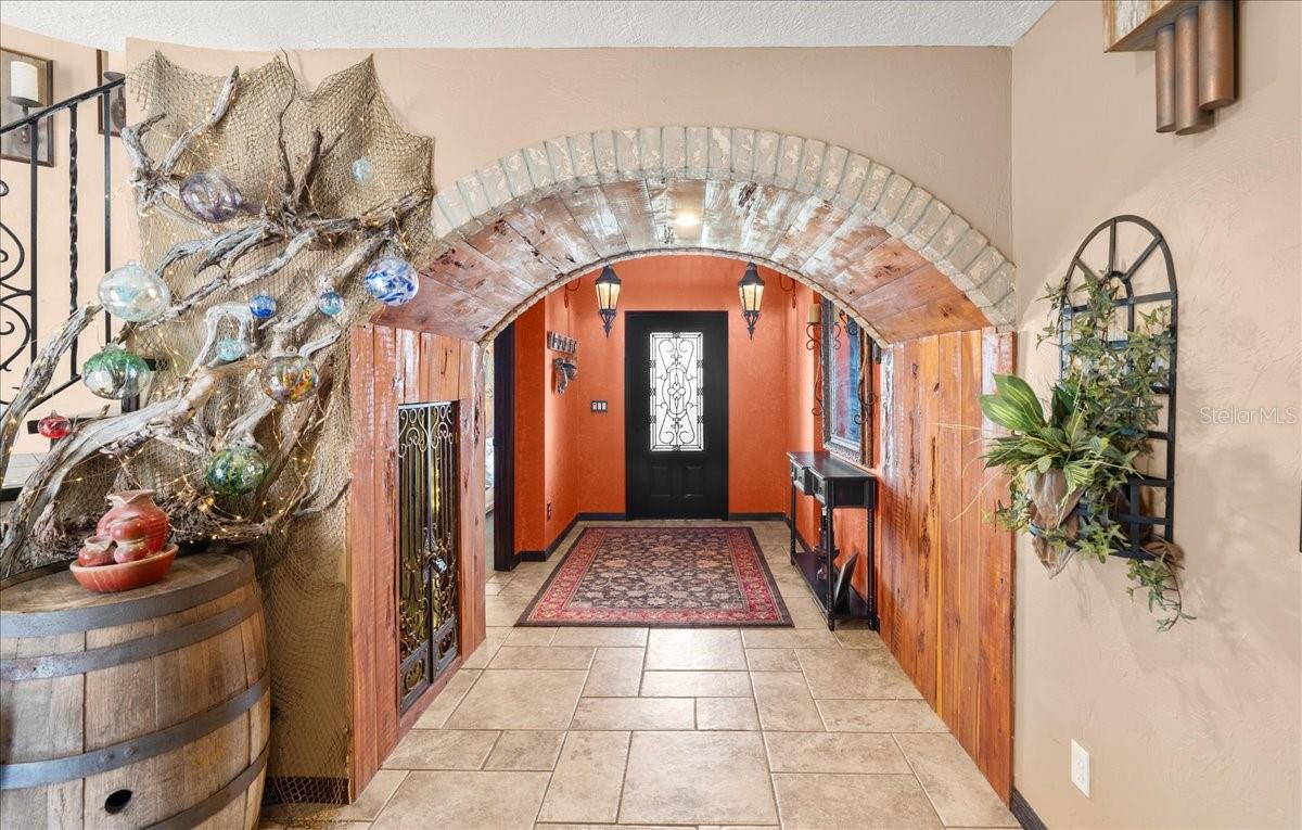 ORMOND BEACH PLAZA - Residential