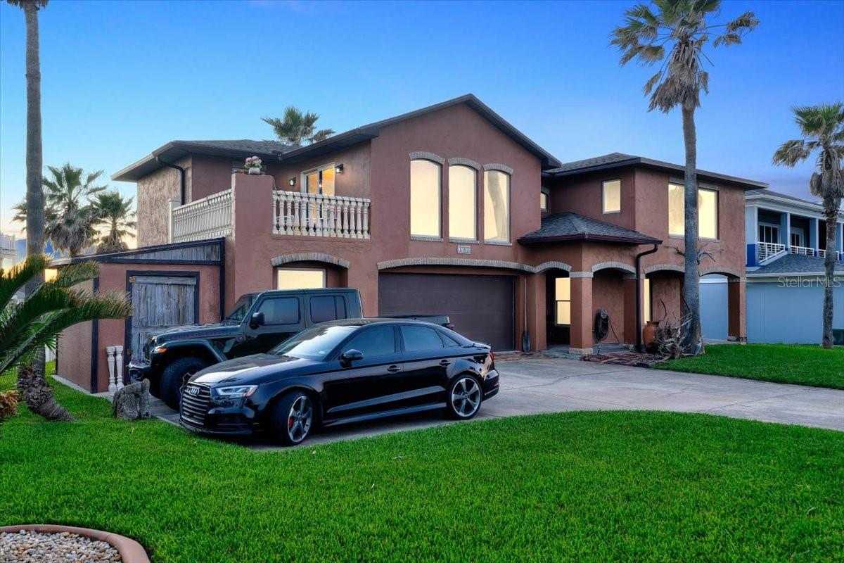 ORMOND BEACH PLAZA - Residential