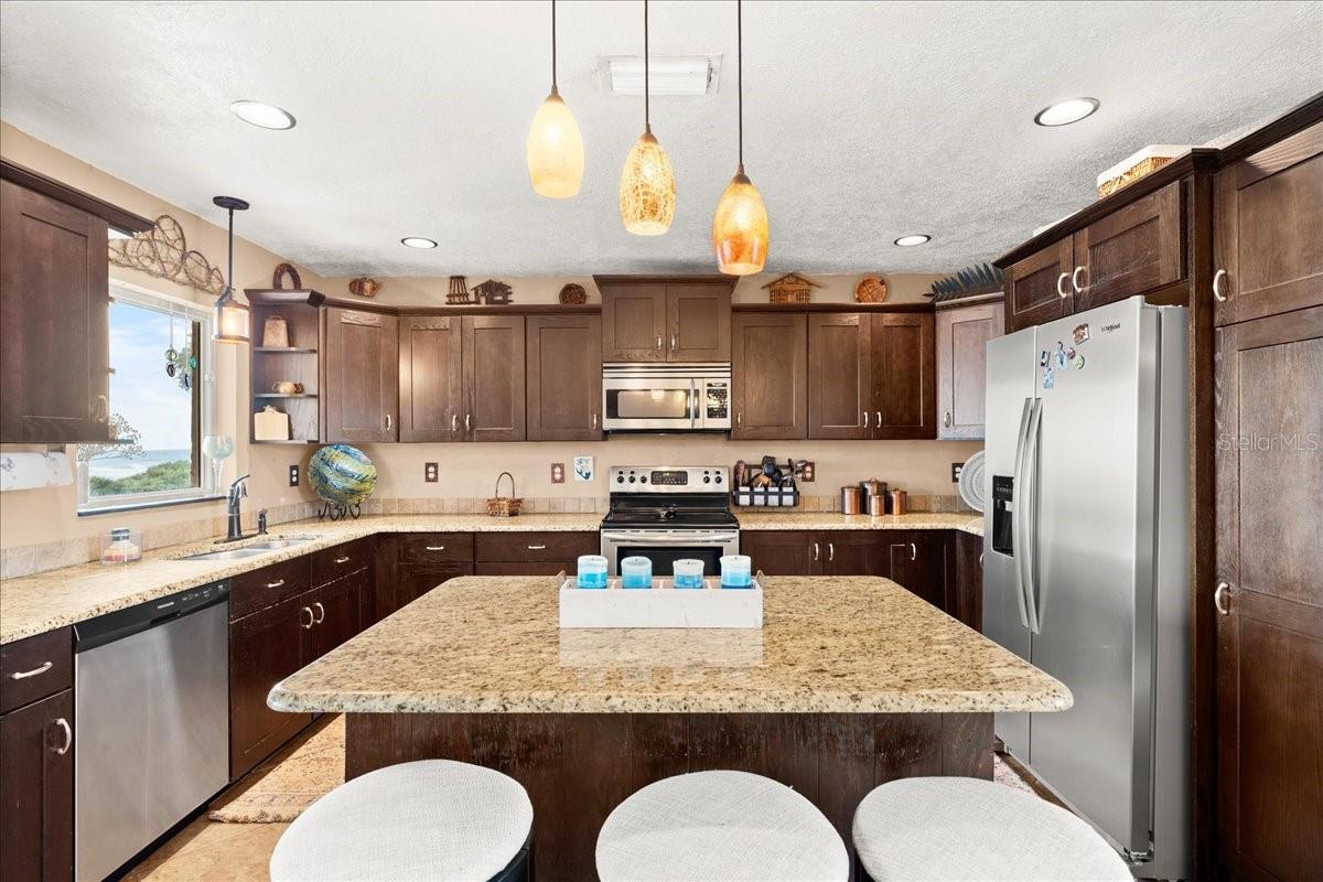 ORMOND BEACH PLAZA - Residential