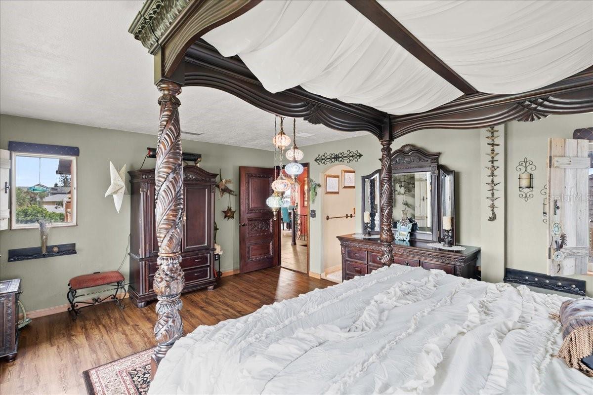 ORMOND BEACH PLAZA - Residential