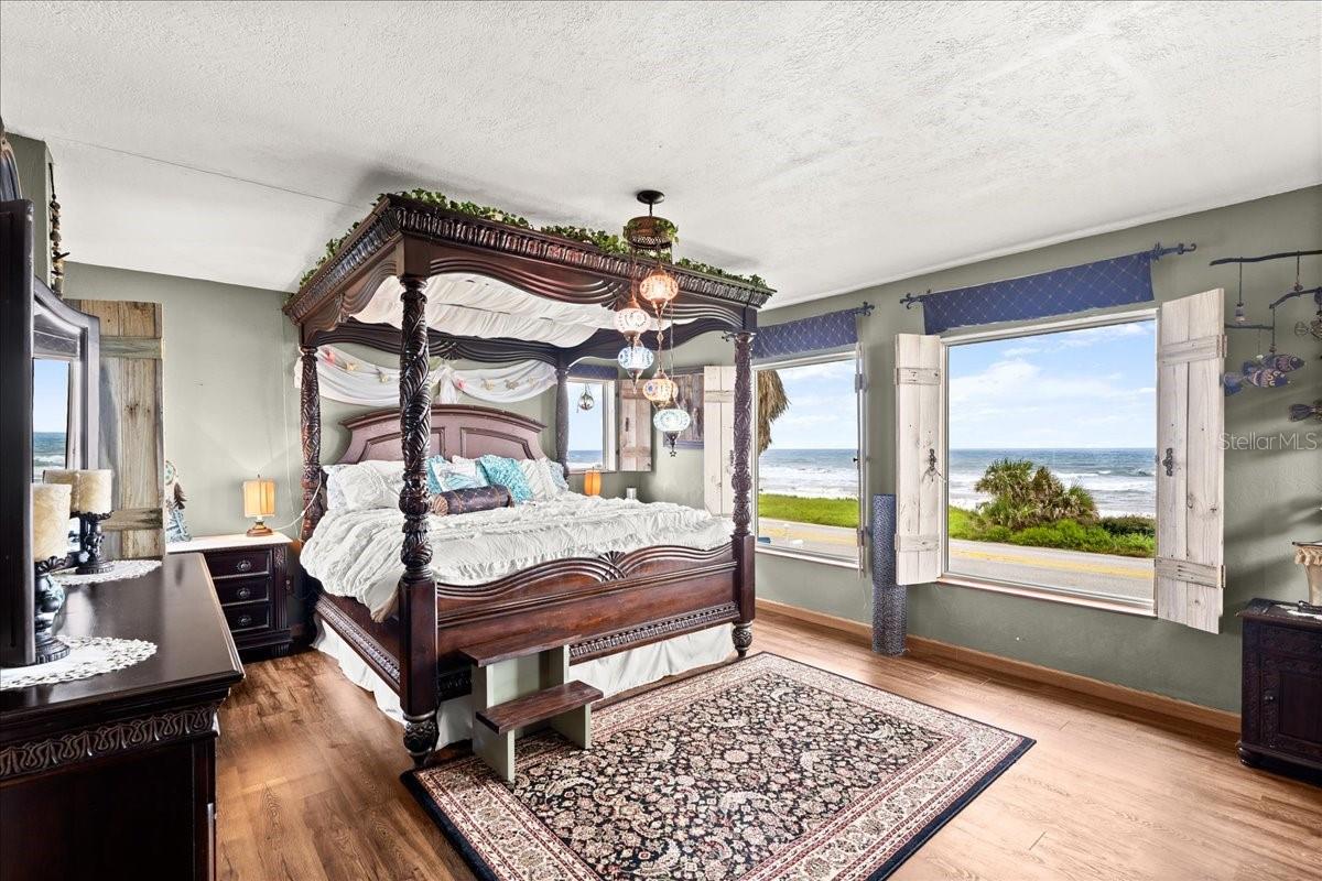 ORMOND BEACH PLAZA - Residential