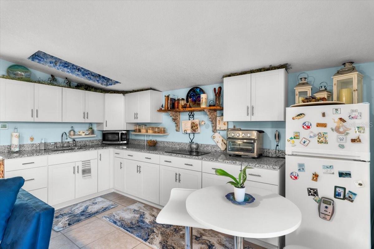 ORMOND BEACH PLAZA - Residential