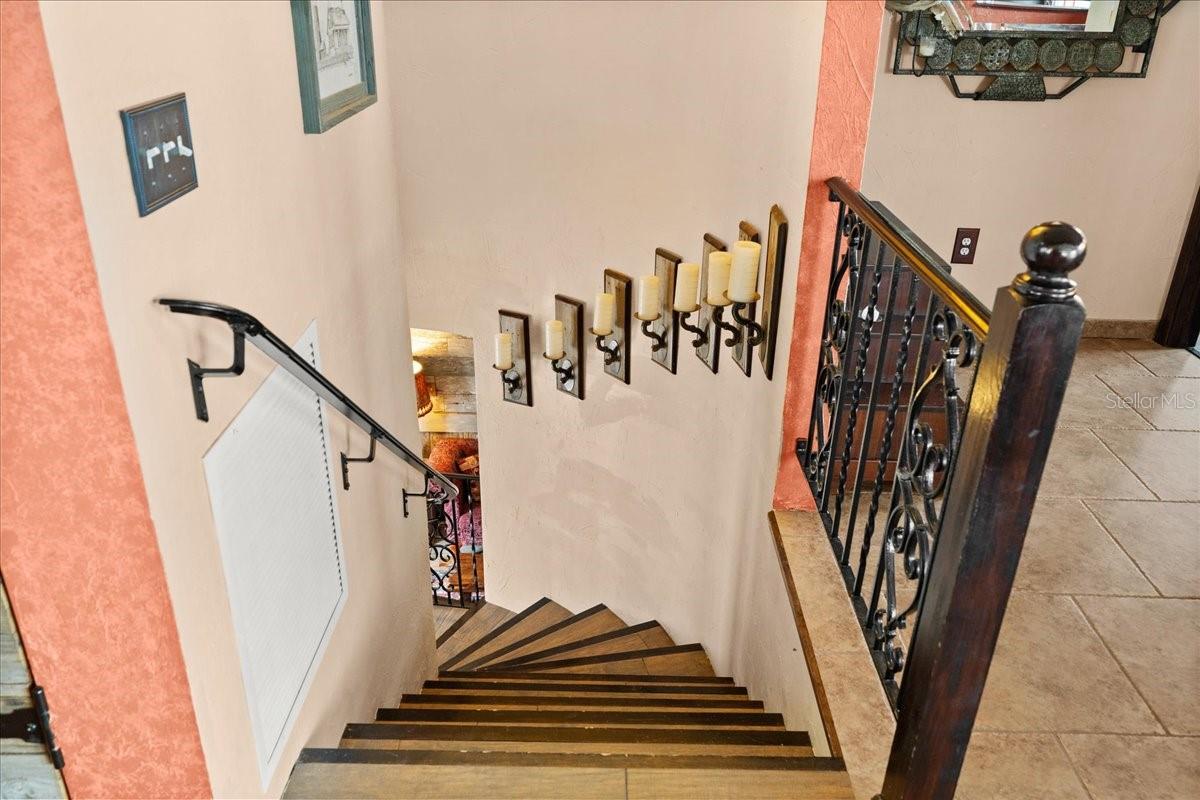 ORMOND BEACH PLAZA - Residential