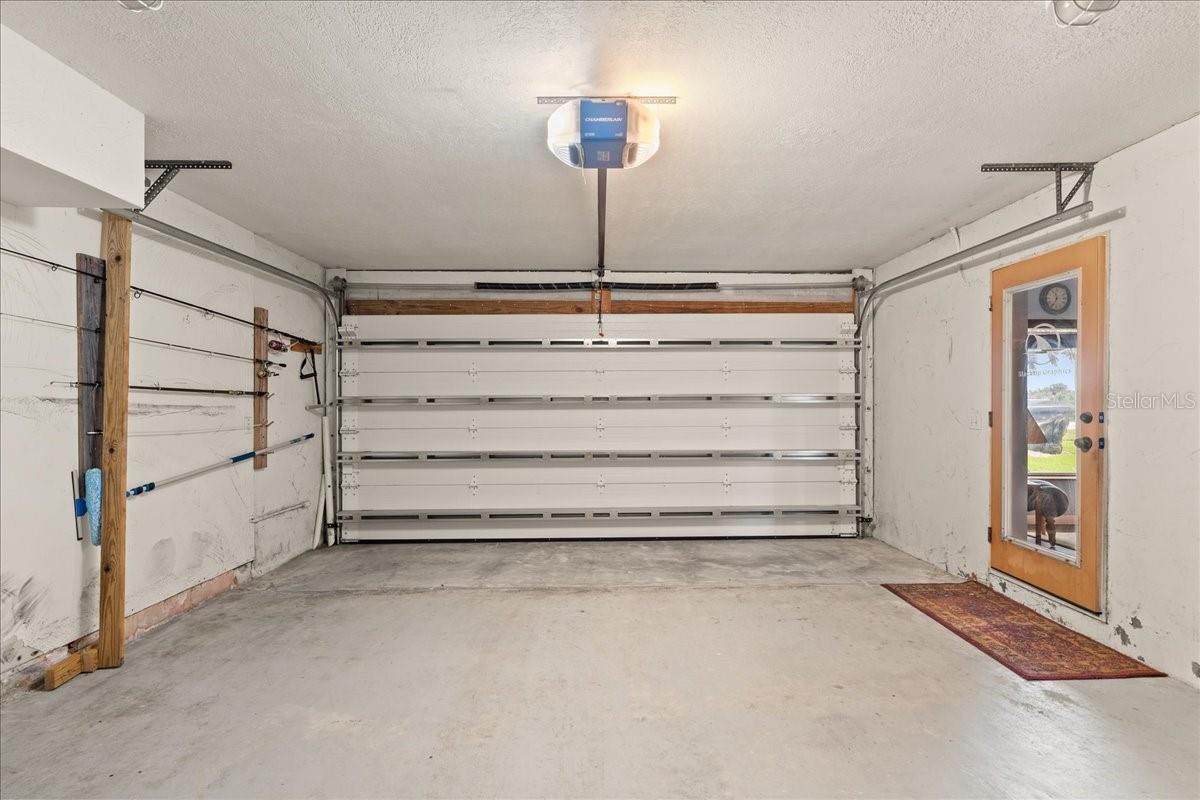 ORMOND BEACH PLAZA - Residential