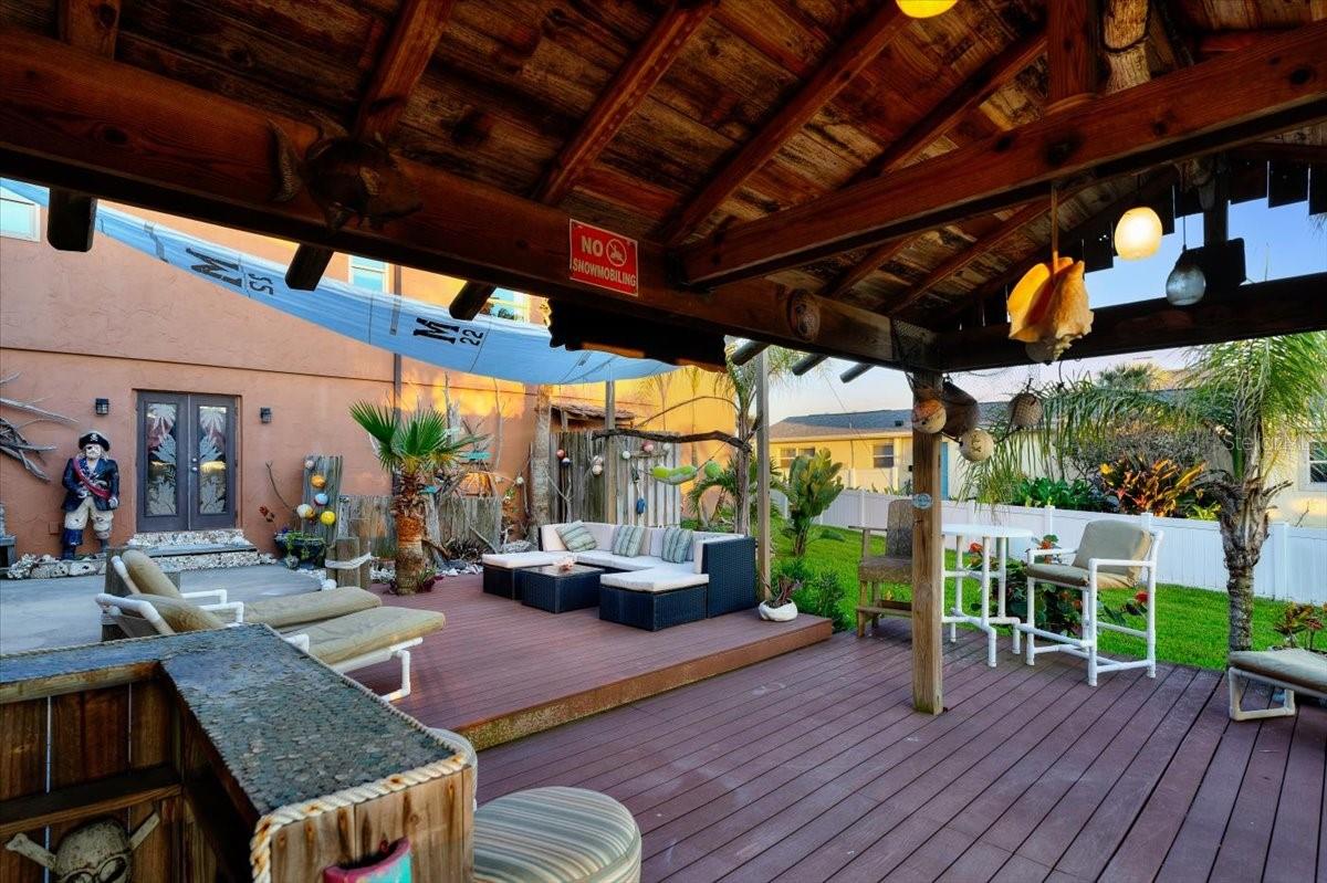 ORMOND BEACH PLAZA - Residential