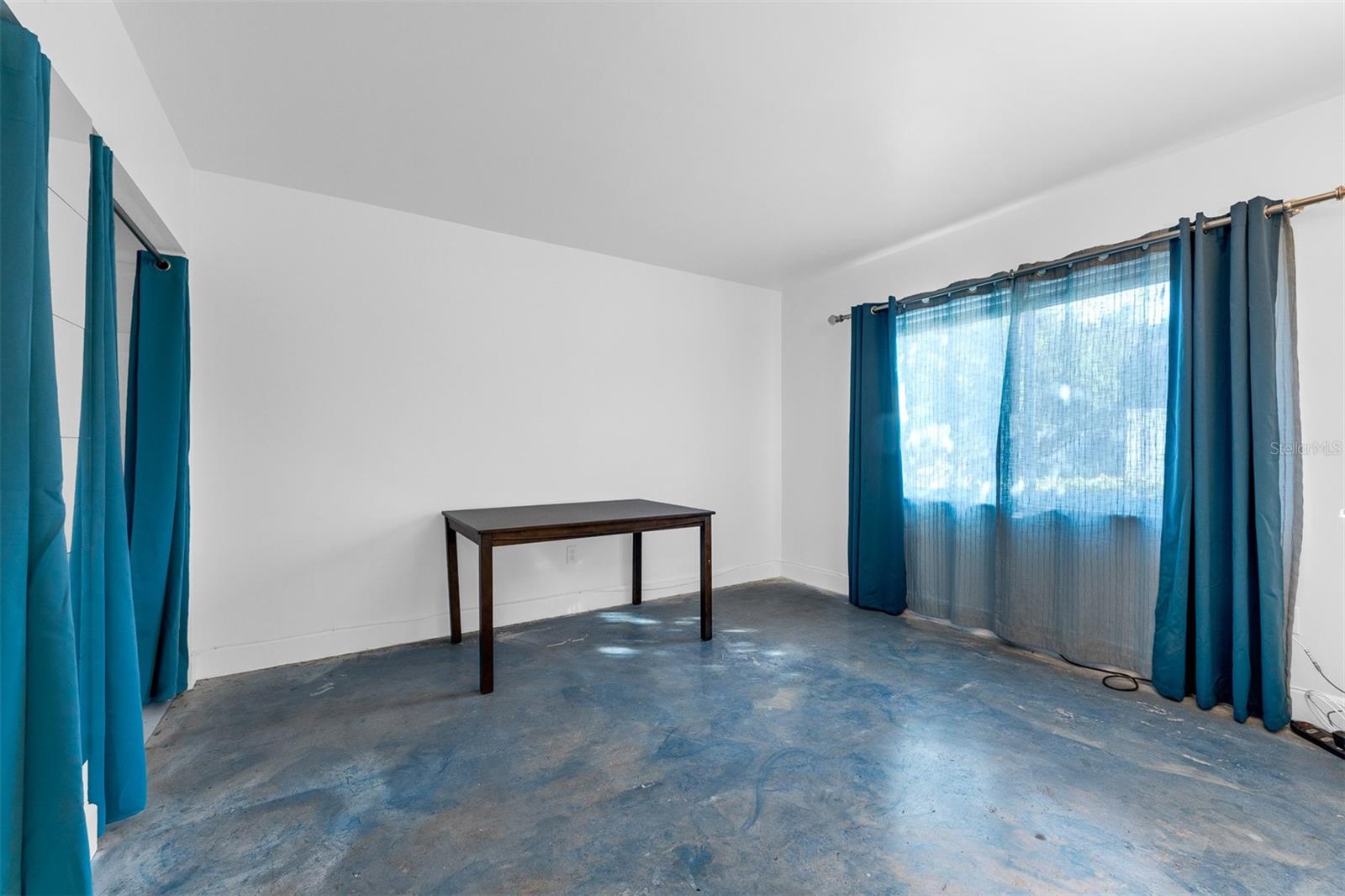 LAKE MAITLAND TERRACE APTS - Residential