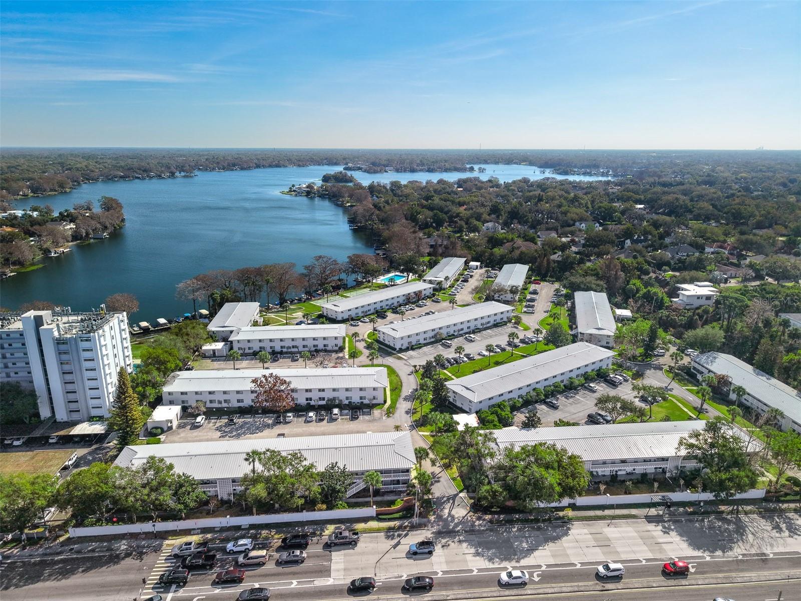 LAKE MAITLAND TERRACE APTS - Residential