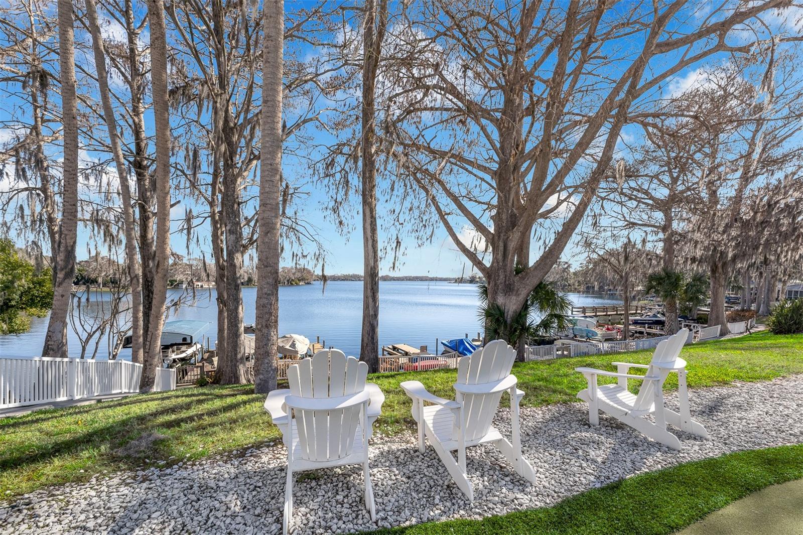LAKE MAITLAND TERRACE APTS - Residential