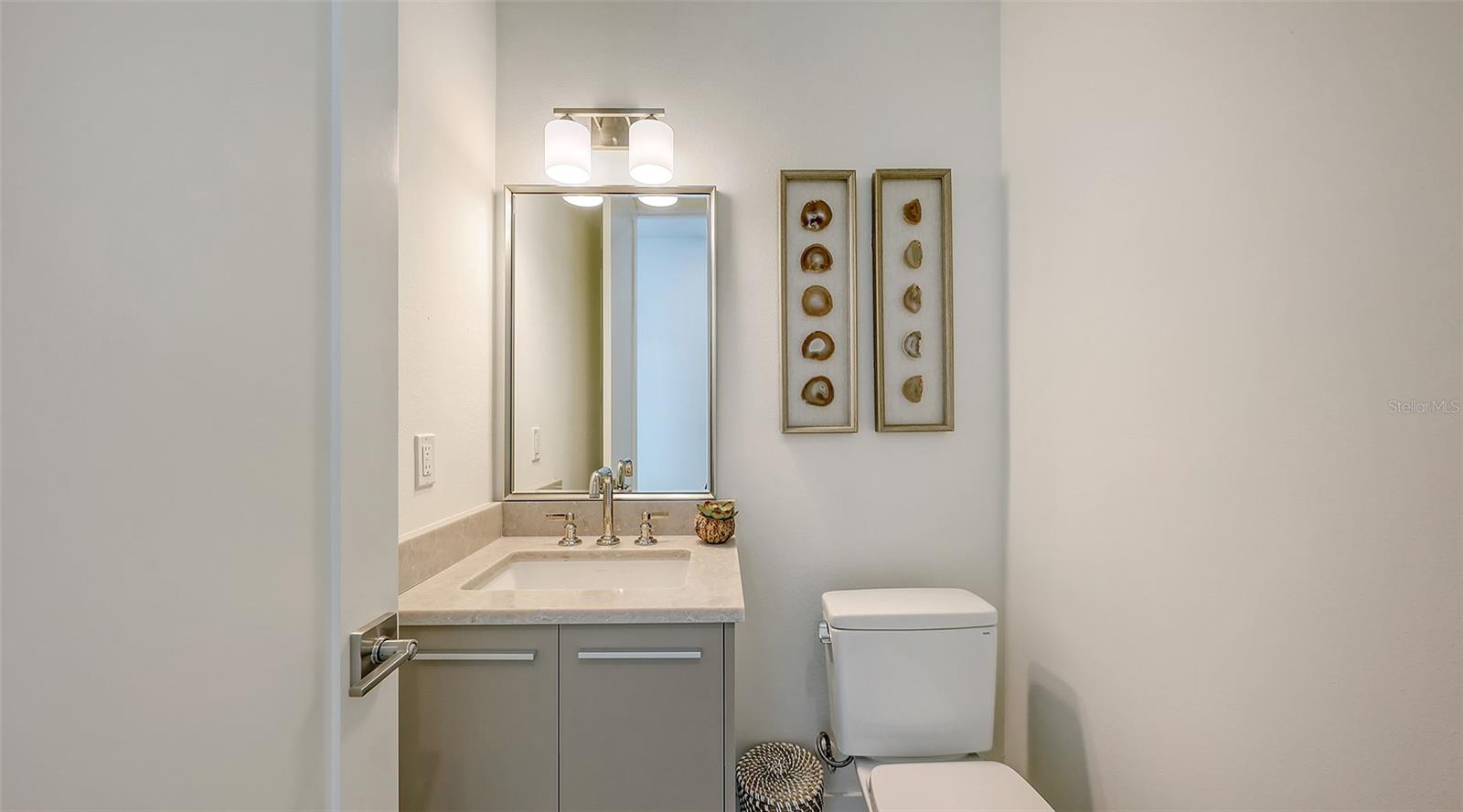 RUSTIC LODGE - Residential