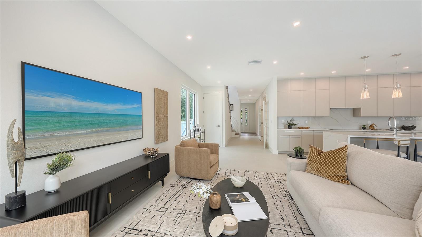 RUSTIC LODGE - Residential