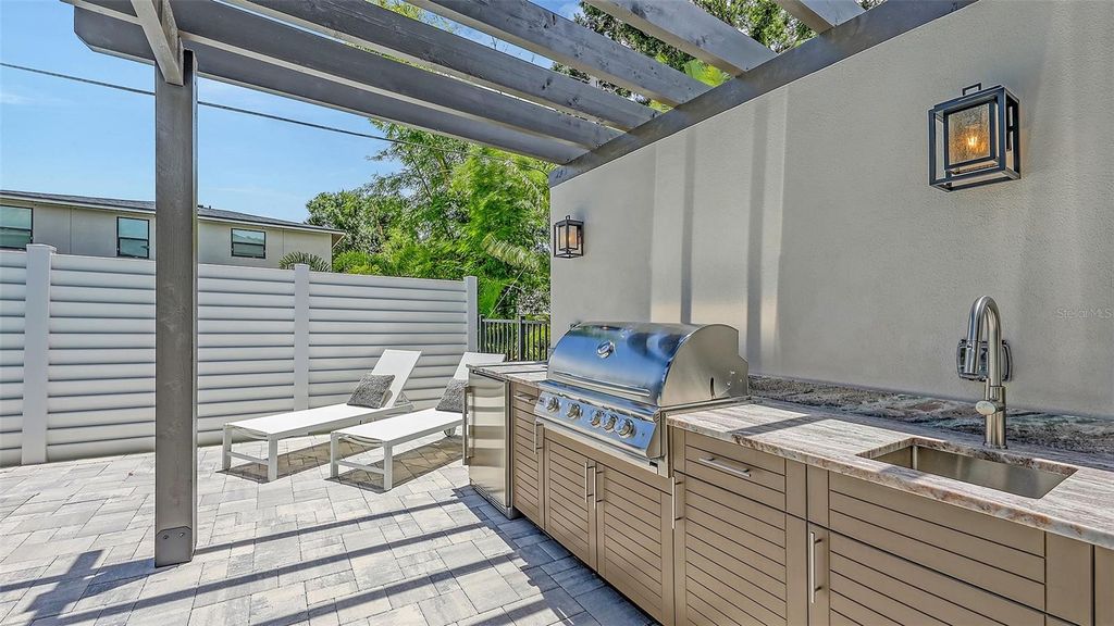 Photo of 2590 Floyd Street, Sarasota, FL 34239 (MLS # A4656501)