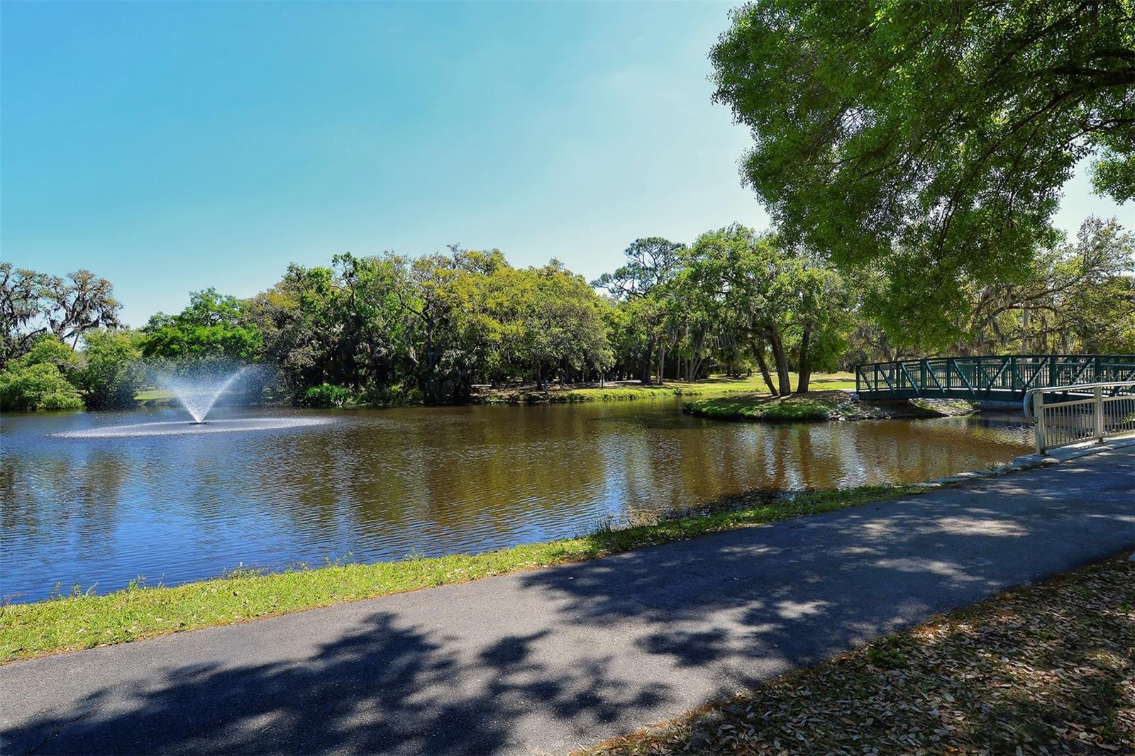 RUSTIC LODGE - Residential
