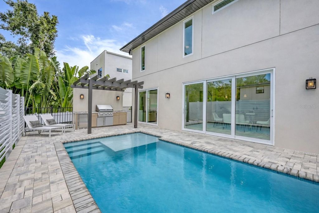 Photo of 2590 Floyd Street, Sarasota, FL 34239 (MLS # A4656501)